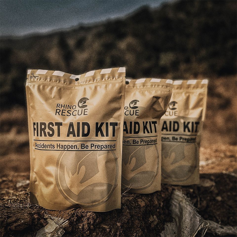 Набор первой медицинской помощи Rhino Rescue First Aid Kit (10 предметов), фото 7